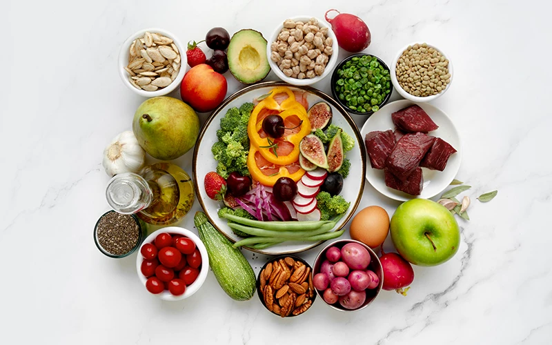 میز غذا با مواد غذایی تقویتکننده سیستم ایمنی